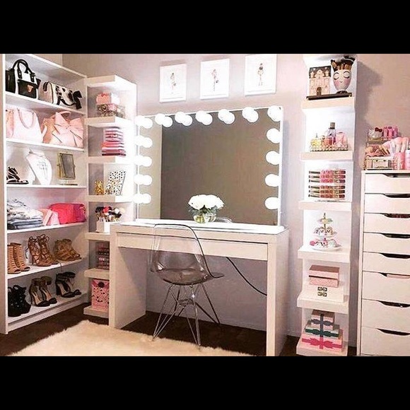 Meet your Posher, Sim - Picture 1 of 1